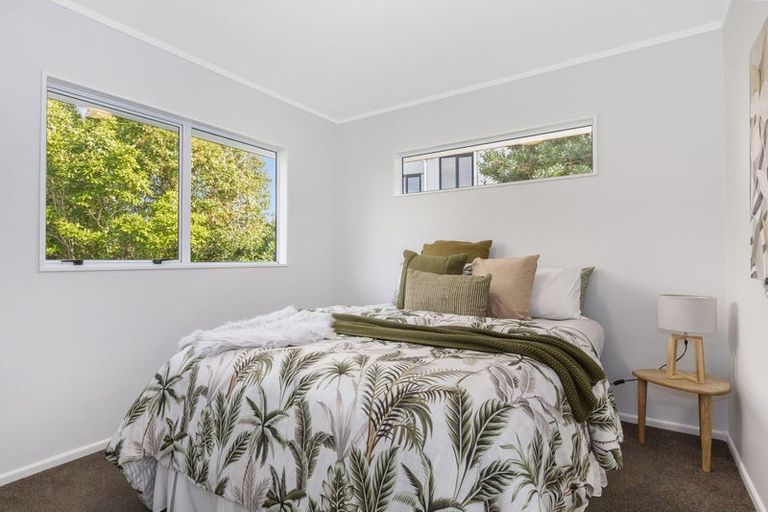 Photo of property in 44 Joseph Banks Drive, Whitby, Porirua, 5024