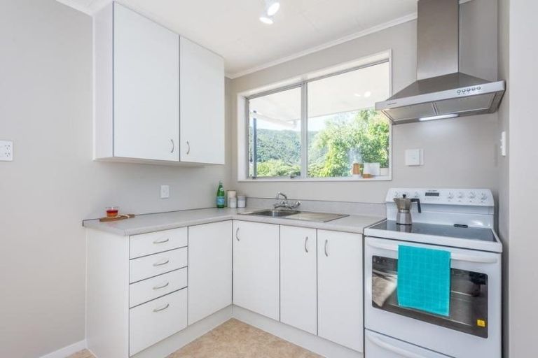 Photo of property in 407a Riverside Drive, Fairfield, Lower Hutt, 5011