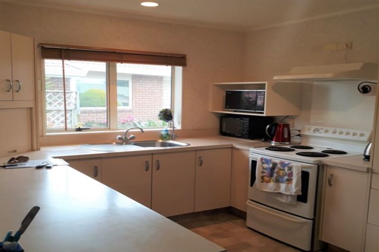 Photo of property in 32 Waimanawa Lane, Waiuku, 2123