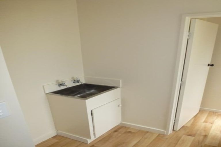 Photo of property in 4/814 Lyell Street, Akina, Hastings, 4122