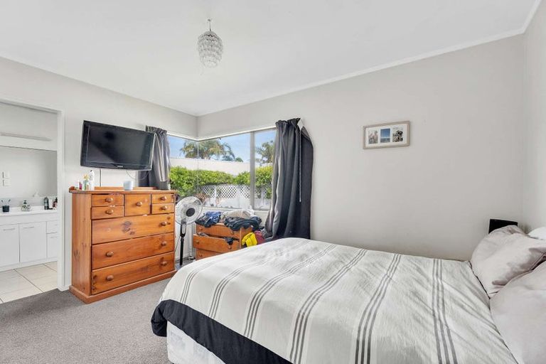 Photo of property in 14 Cholmondeley Crescent, Whitianga, 3510