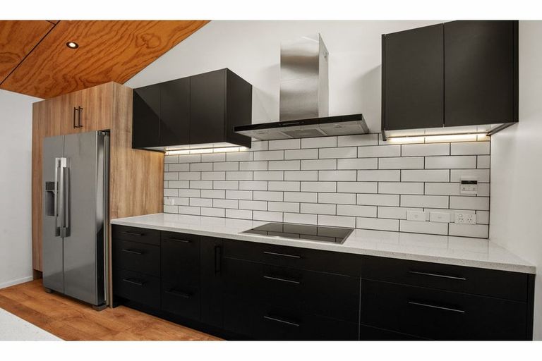 Photo of property in 8 Don Place, Alexandra, 9320