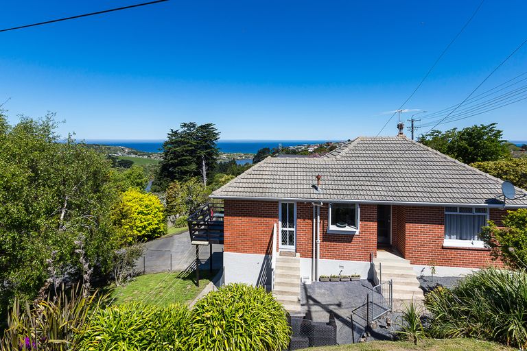 Photo of property in 130 Highcliff Road, Shiel Hill, Dunedin, 9013