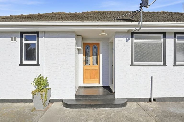 Photo of property in 44 Gonville Avenue, Gonville, Whanganui, 4501