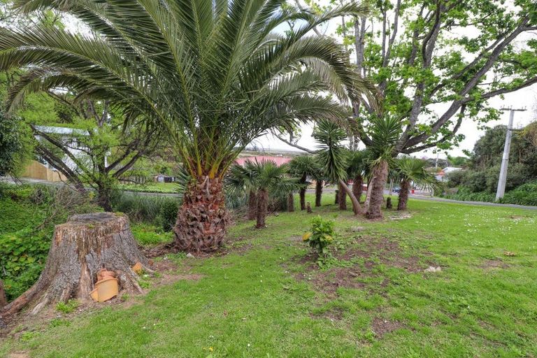 Photo of property in 112 Brunton Crescent, Thames, 3500