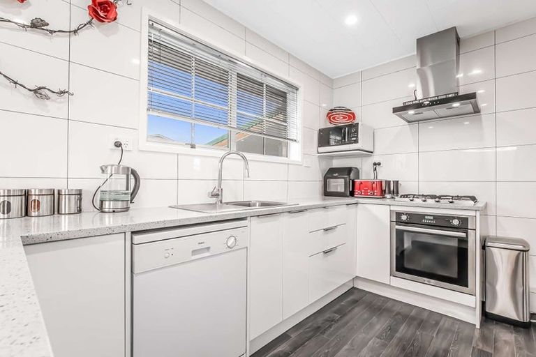 Photo of property in 1 Raniera Place, Springfield, Rotorua, 3015