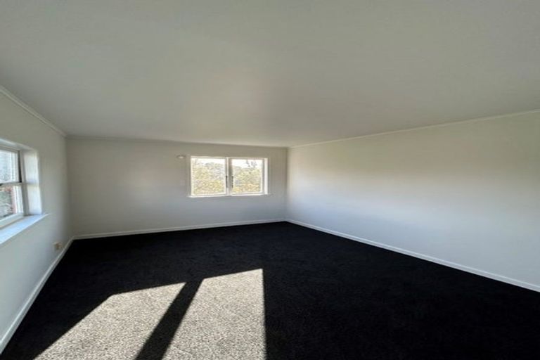 Photo of property in 16 Slako Crescent, Ruakaka, 0116