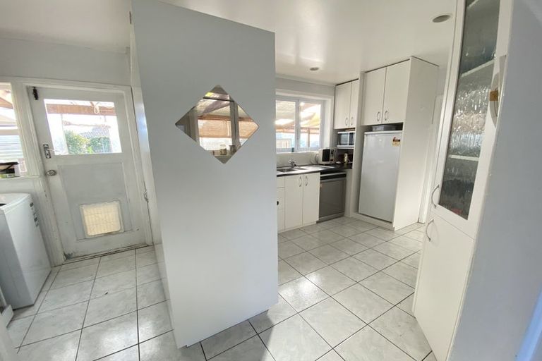 Photo of property in 9 Selwyn Road, Manurewa, Auckland, 2102