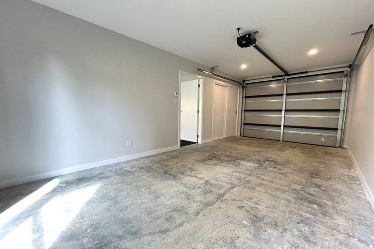 Photo of property in 49 Taylor Terrace, Tawa, Wellington, 5028