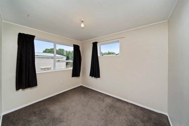 Photo of property in 88 South Road, Manaia, 4612
