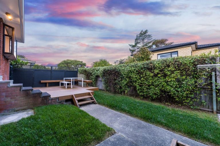 Photo of property in 26a Finlow Drive, Te Atatu South, Auckland, 0610