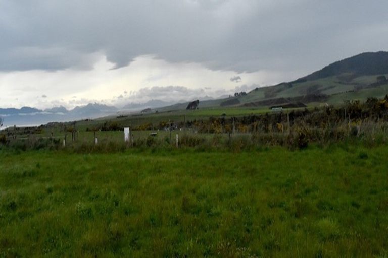 Photo of property in 25 Thomas Road, Orepuki, Riverton, 9881