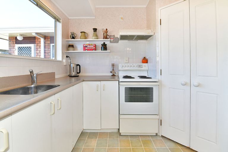 Photo of property in 36 Lakeside Drive, Pahurehure, Papakura, 2113