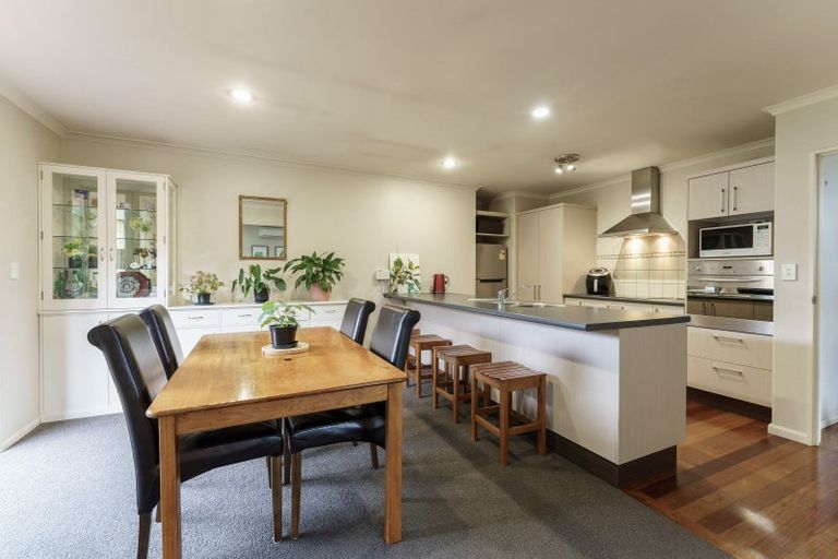 Photo of property in 9 Scarlet Lane, Redwood, Christchurch, 8051