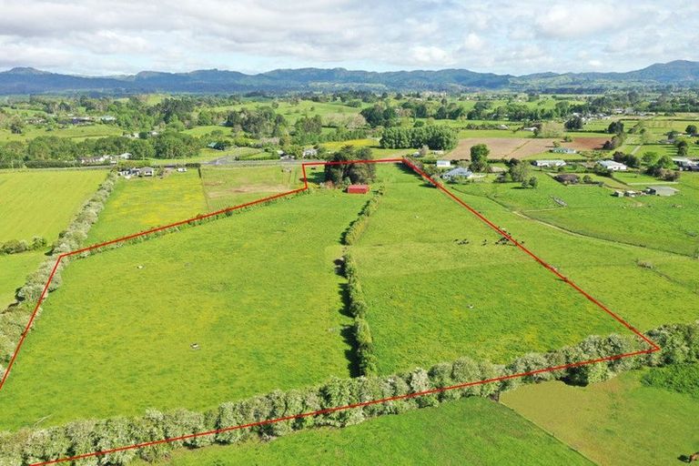 Photo of property in 243 Limmer Road, Te Kowhai, 3288