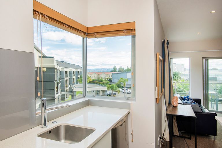 Photo of property in 4 Reads Quay, Gisborne, 4010