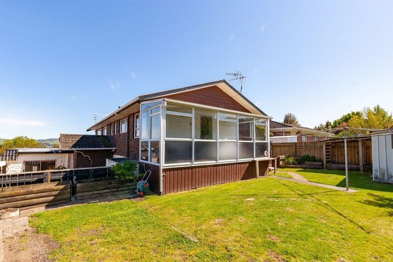 Photo of property in 10 Regents Grove, Richmond Heights, Taupo, 3330