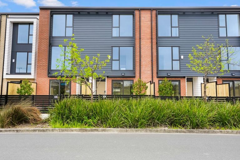 Photo of property in 81 Settlers Avenue, Hobsonville, Auckland, 0618