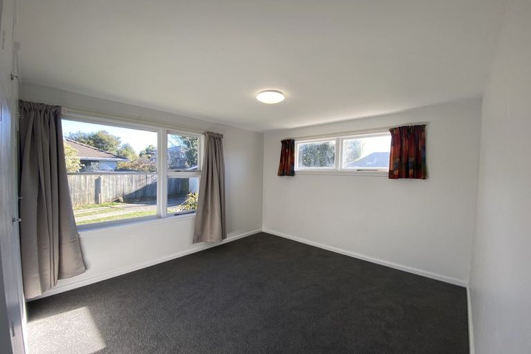 Photo of property in 12 Delph Street, Avonhead, Christchurch, 8042