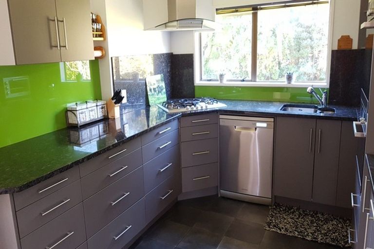 Photo of property in 32 Fraser Street, Ross, 7812