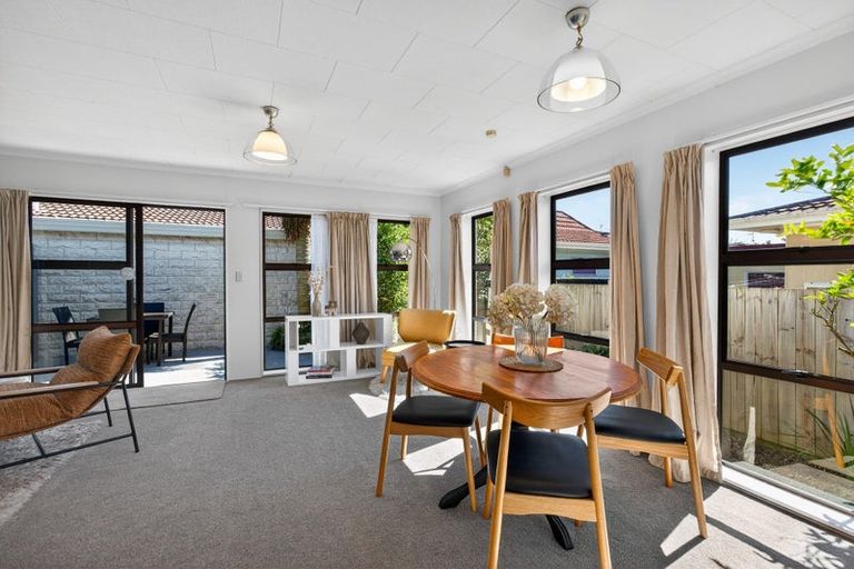 Photo of property in 2/11 Cambria Street, The Wood, Nelson, 7010