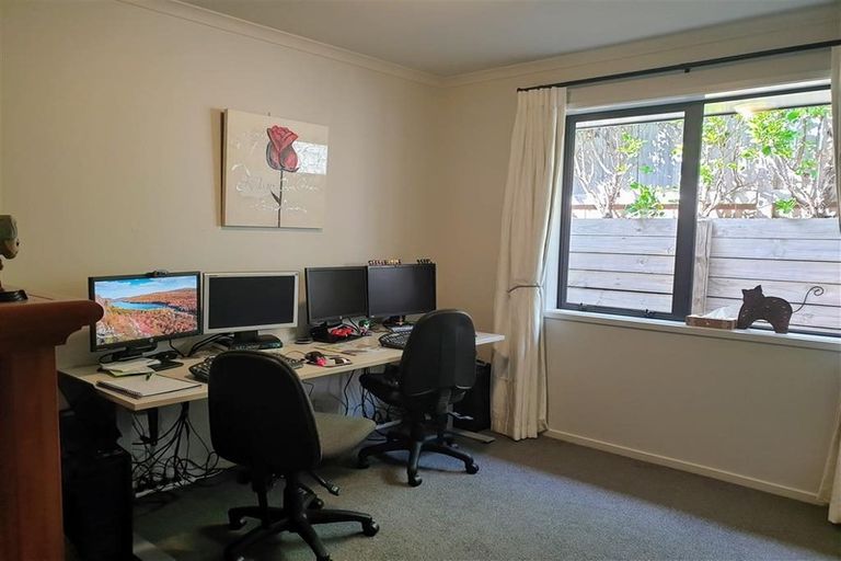 Photo of property in 37 Beachwood Drive, Hatfields Beach, Orewa, 0931