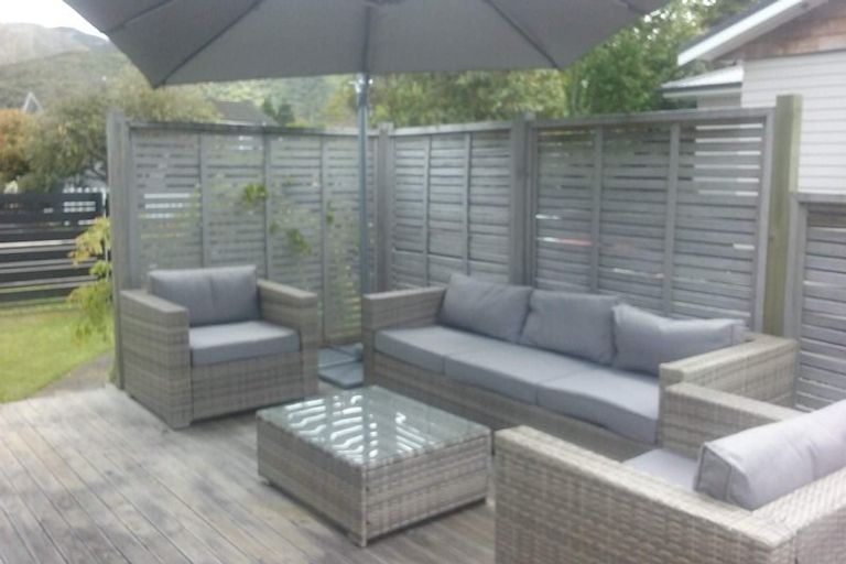 Photo of property in 10 Matuku Street, Heretaunga, Upper Hutt, 5018