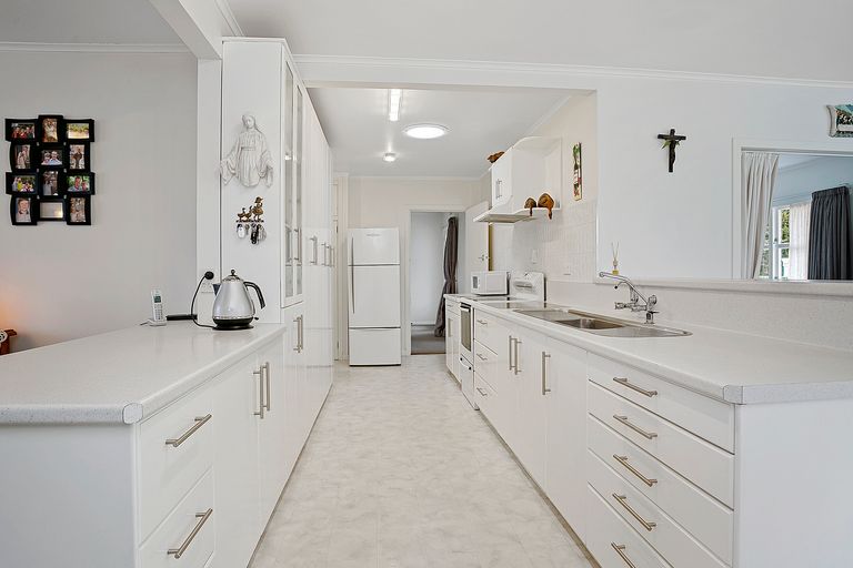 Photo of property in 75 Grey Street, Cambridge, 3434