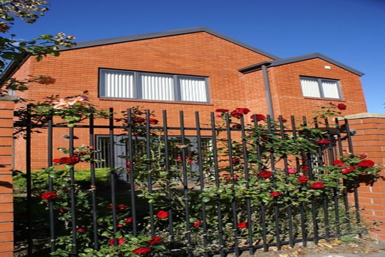 Photo of property in 132 Ilam Road, Ilam, Christchurch, 8041