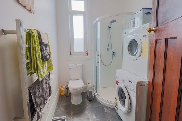 Photo of property in 28 Forbes Street, Balaclava, Dunedin, 9011