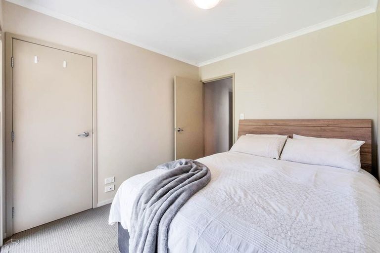 Photo of property in St Claire Village, 35/172 Mcleod Road, Te Atatu South, Auckland, 0610