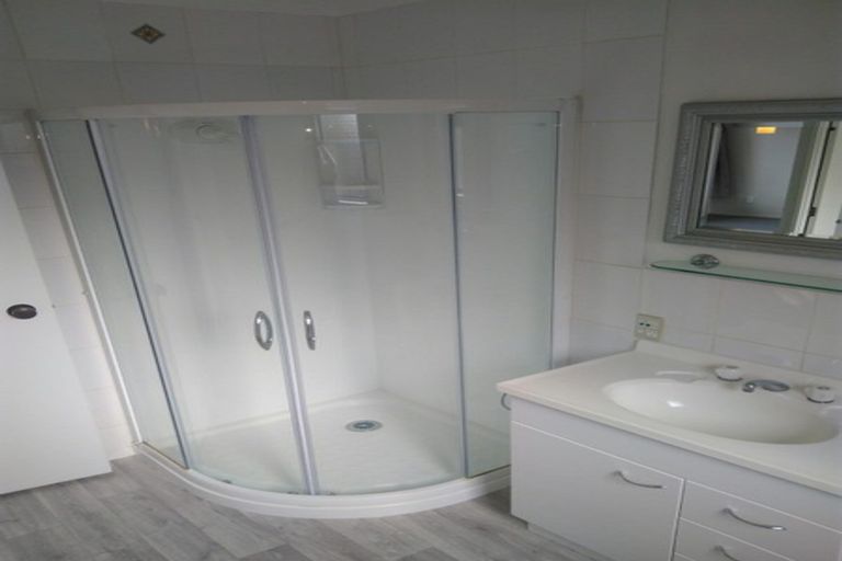 Photo of property in 4 Balmore Place, Wattle Downs, Auckland, 2103