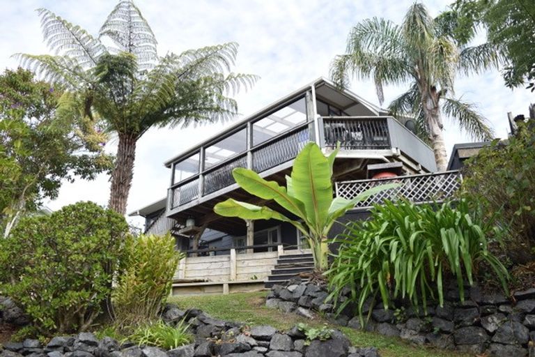 Photo of property in 5 Johnson Lane, Haruru, 0204