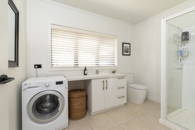 Photo of property in 8 Logan Nicks Place, Whangaruru, Russell, 0184