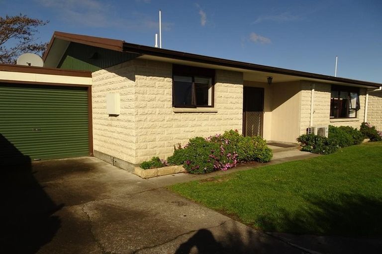 Photo of property in 2/504 Ellison Road, Hastings, 4122