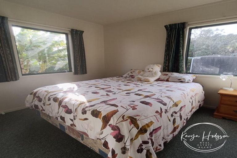 Photo of property in 7 Te Opi Road East, Whakapirau, Maungaturoto, 0583