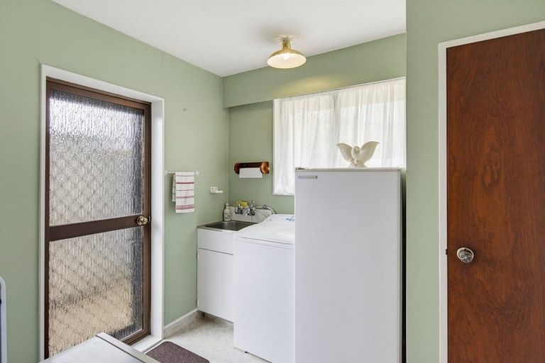 Photo of property in 43 Belvedere Avenue, Waikanae, 5036