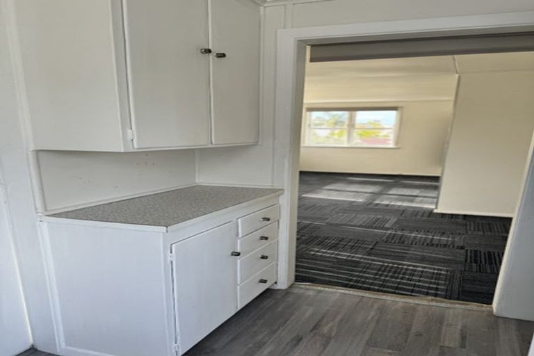 Photo of property in 2/7 Duke Street, Papakura, 2110