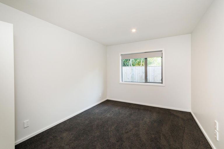 Photo of property in 5a Woodstock Place, Hokowhitu, Palmerston North, 4410