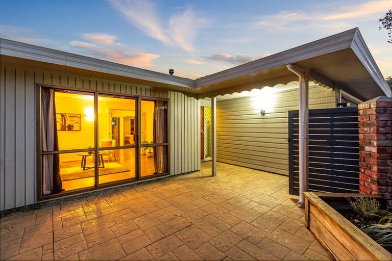 Photo of property in 31 Longitude Place, Whitby, Porirua, 5024