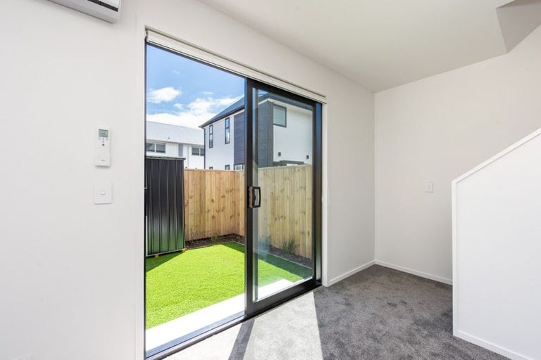 Photo of property in 1/31 Waiwhetu Road, Waiwhetu, Lower Hutt, 5010