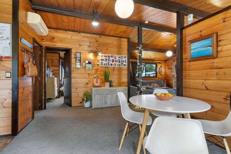 Photo of property in 7 Deller Drive, Carterton, 5713