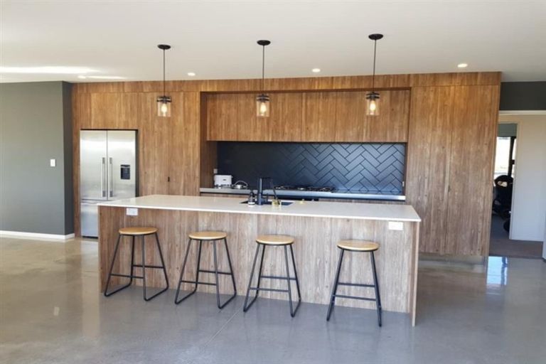 Photo of property in 171 Hickman Road, Urenui, 4375