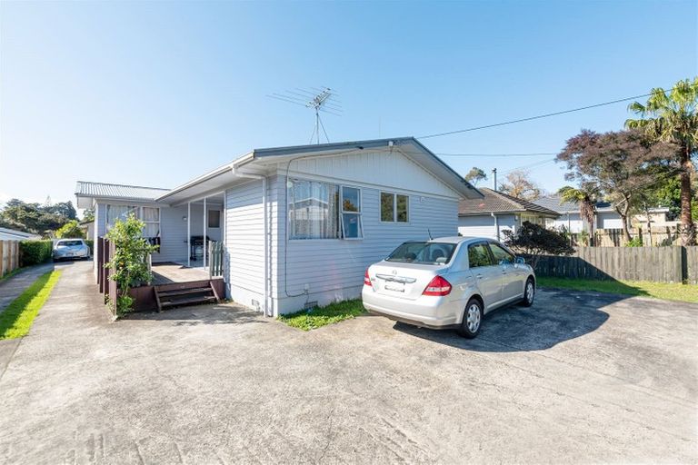 Photo of property in 7 Coletta Lane, Te Atatu South, Auckland, 0610