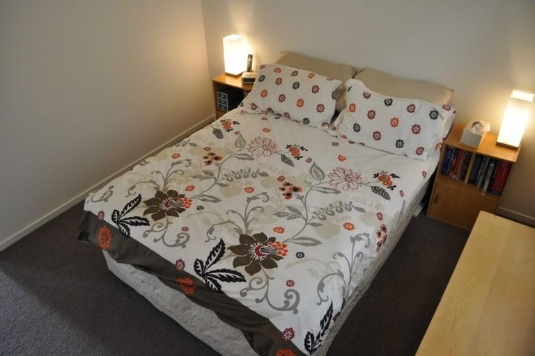 Photo of property in 4/16 Rolleston Street, Mount Cook, Wellington, 6021