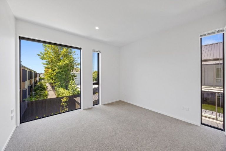 Photo of property in 3/88 Holly Road, St Albans, Christchurch, 8014