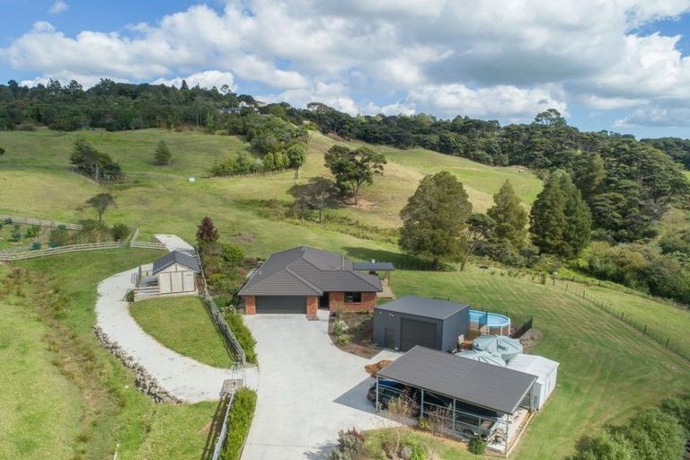 Photo of property in 65c Manuka Grove, Helensville, 0875