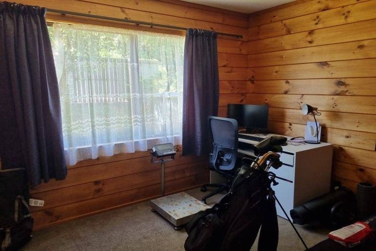 Photo of property in 108a Mana Esplanade, Paremata, Porirua, 5026