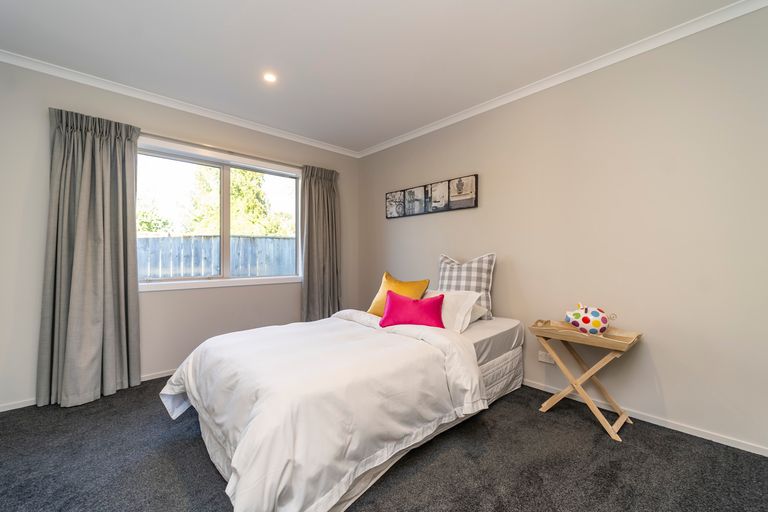 Photo of property in 162 East Street, Greytown, 5712