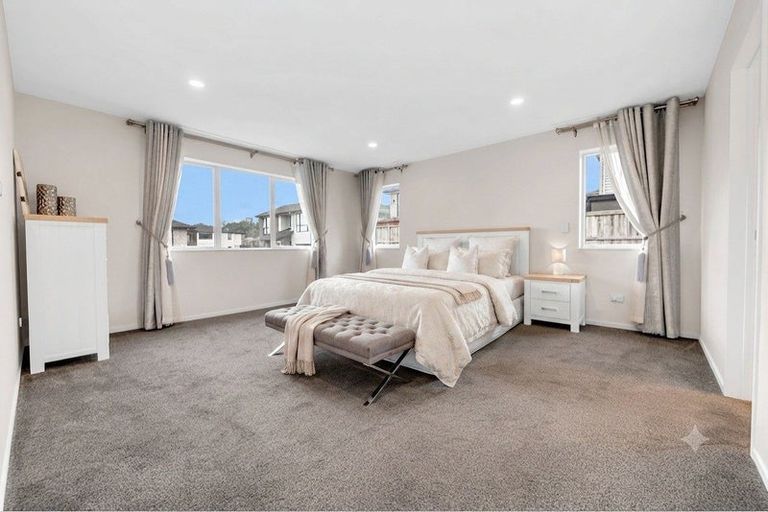 Photo of property in 52 Peihinga Road, Flat Bush, Auckland, 2019